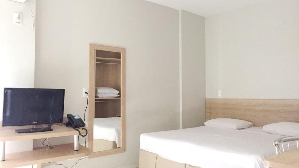 Golden Express Suite Caldas Novas Exterior photo